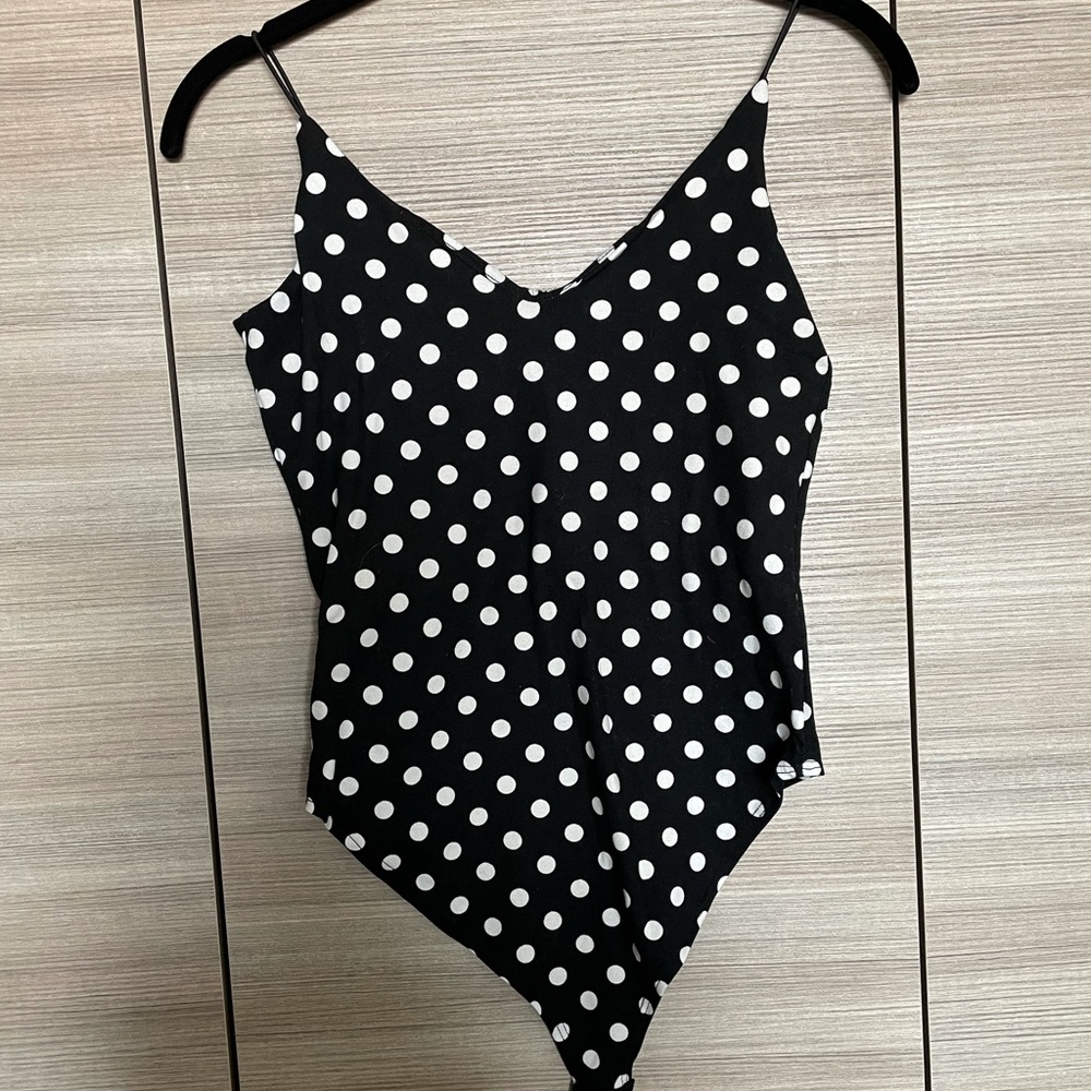 Thin straps polka dot bodysuit